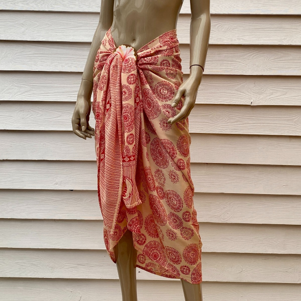 Pareo Batik met Gesp Aztec Red